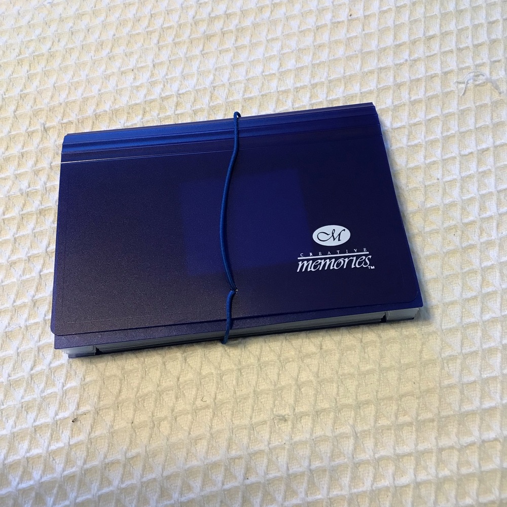 Creative Memories Dark Blue Photo Organizer